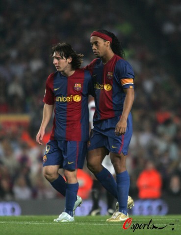 截和強大的 截和強大的