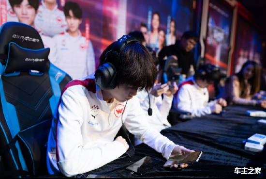 再在有利球 再在有利球